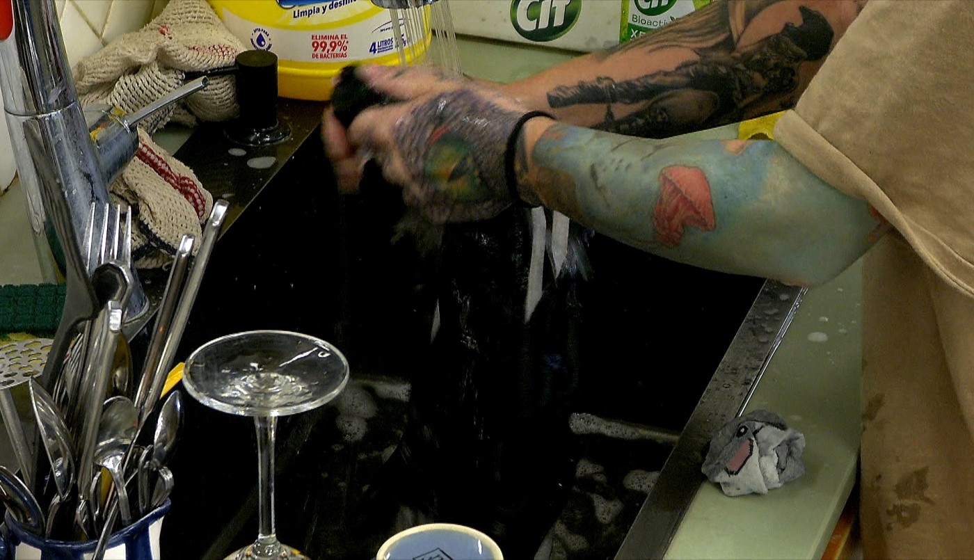 Eugenia y Katia volvieron a pelear porque la Tana lavó su ropa en la cocina | Mejores momentos