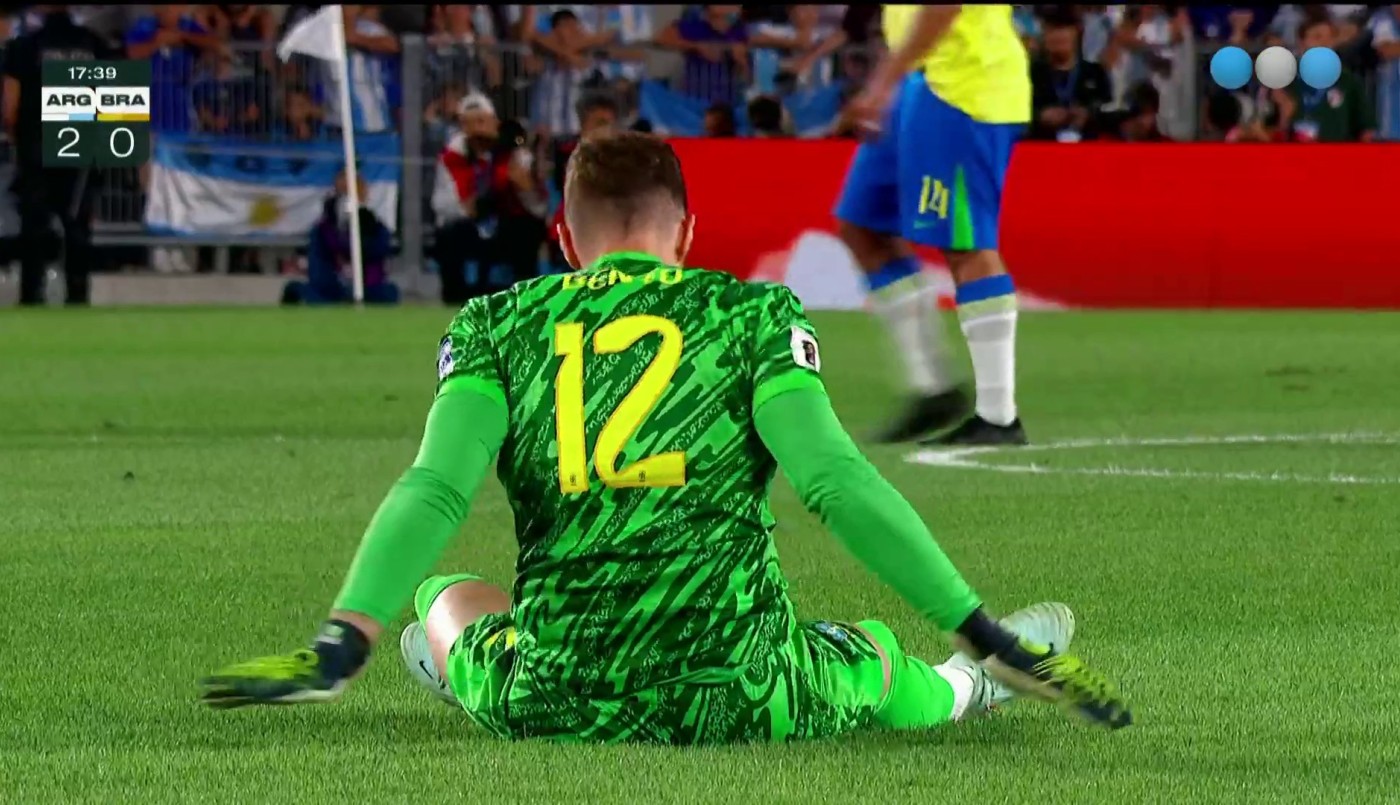 Brasil hace tiempo perdiendo 2-0 contra Argentina a los 18 minutos del primer tiempo | Mejores momentos