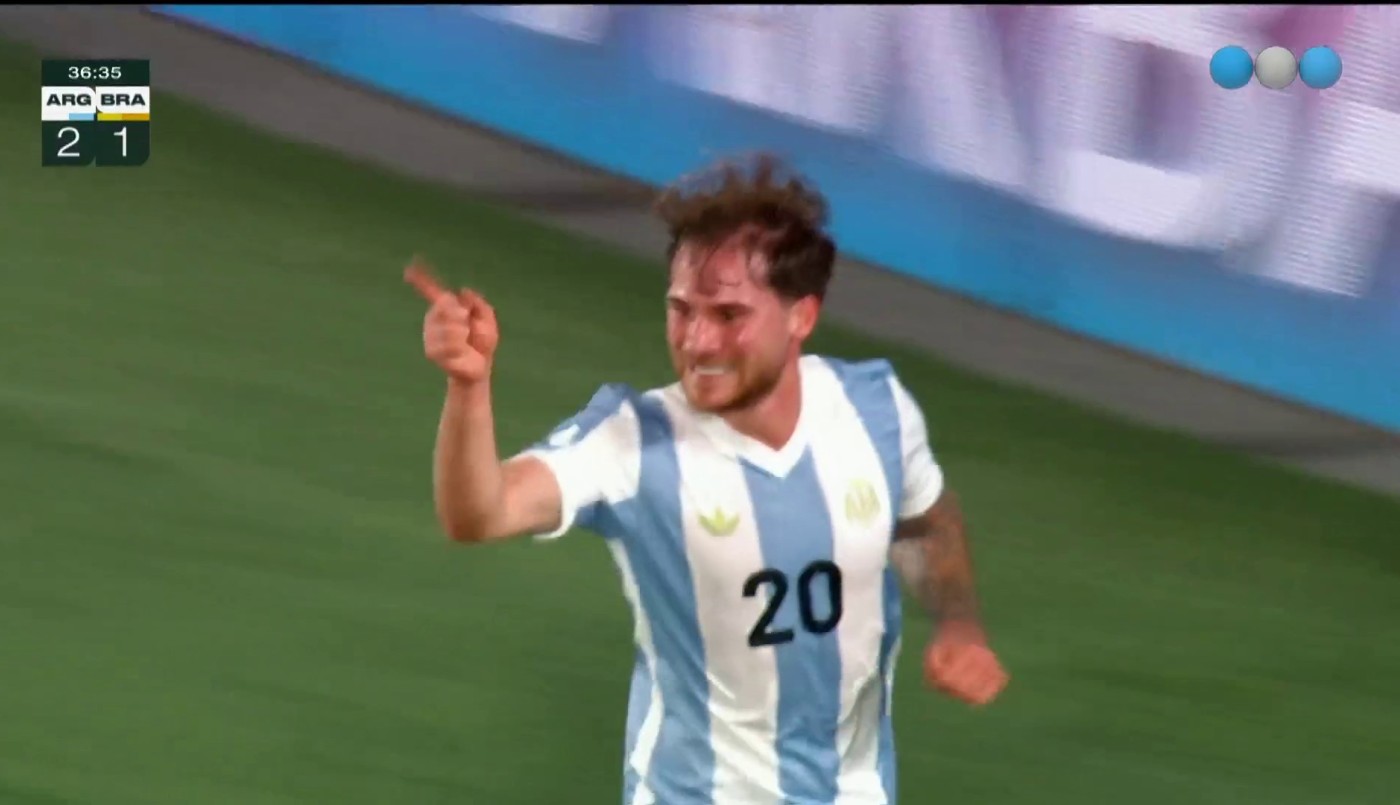 Alexis Mac Allister hizo el 3 a 1 tras un gran pase de Enzo Fernández - Argentina vs. Brasil - Eliminatorias 2026 | Mejores momentos