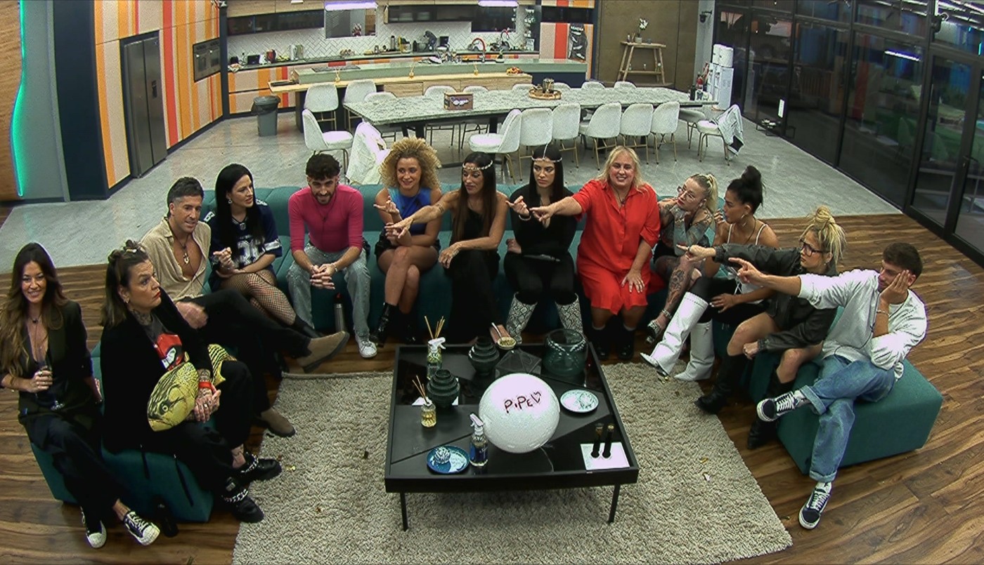 Sucios, cobardes y arrogantes: la trivia que armó escándalo en la casa | Mejores momentos