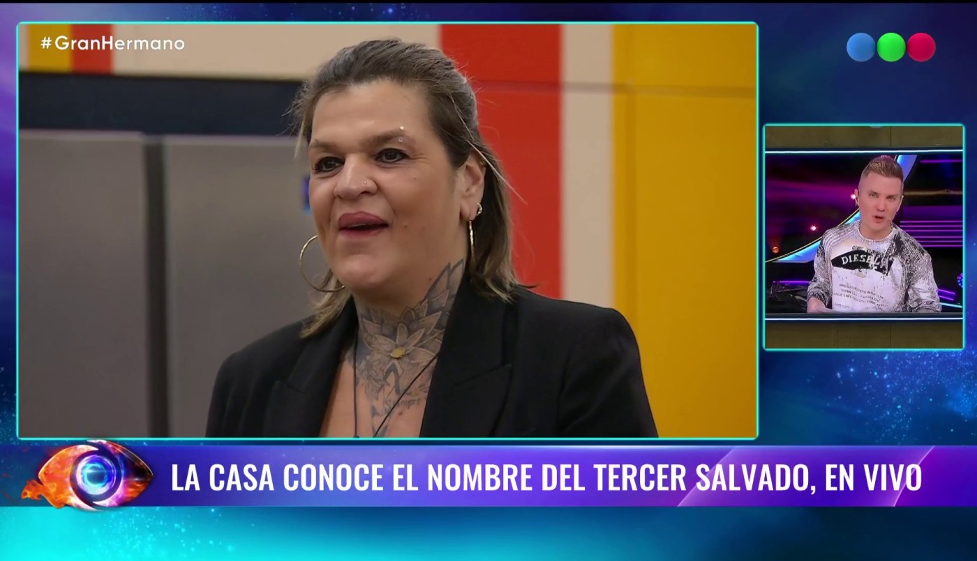 ¿Hay tatuaje nuevo? Sandra salió de placa y dio a conocer su idea | Mejores momentos