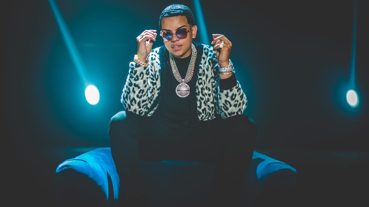 J Álvarez, ícono del reggaetón, regresa al país: todos los detalles | Noticias