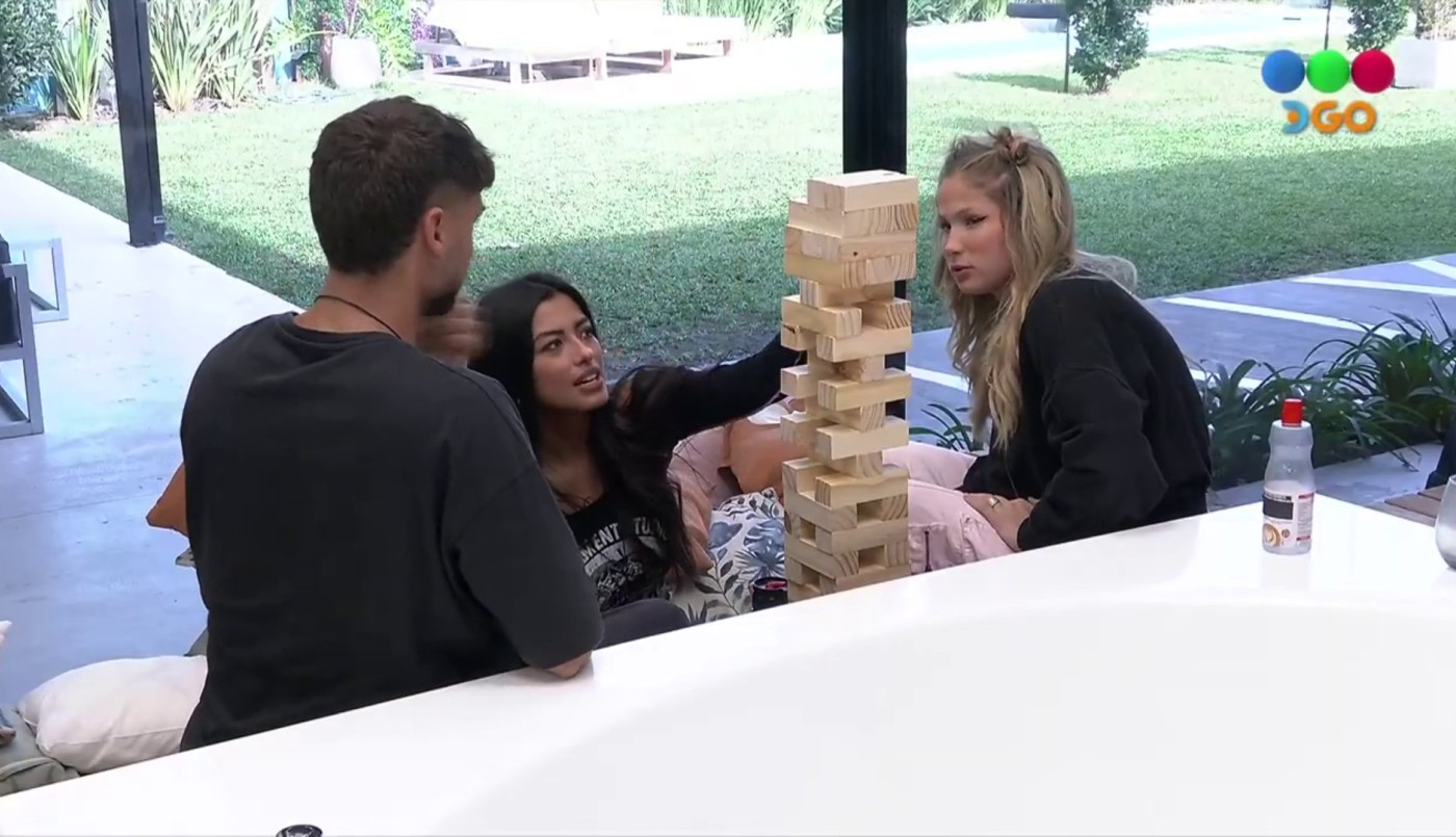 "Mucho más tranquila": Luz se siente con fuerzas para quedarse | Mejores momentos