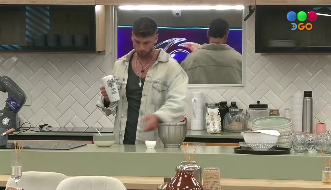 Una noche difícil: Tato cocinó y cenó solo | Mejores momentos