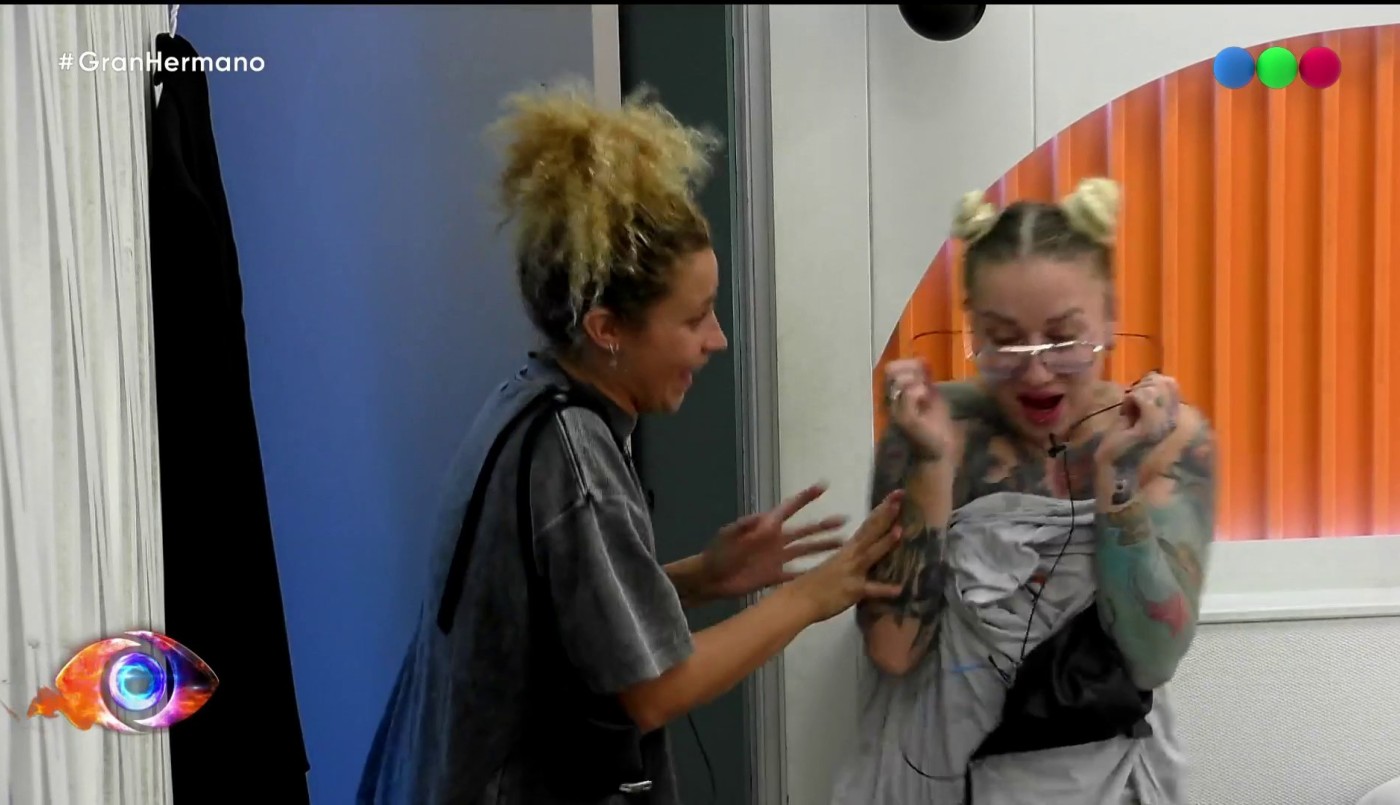 La Tana ilustrada: su cuerpo es un catálogo de tatuajes | Mejores momentos