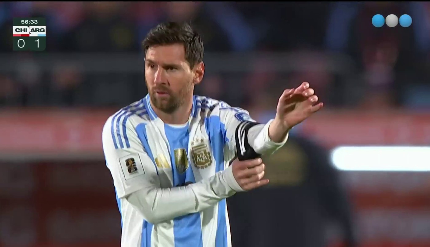 Entró Messi después del planchazo de Cepeda al Cuti Romero - Chile vs. Argentina - Eliminatorias 2026 | Mejores momentos