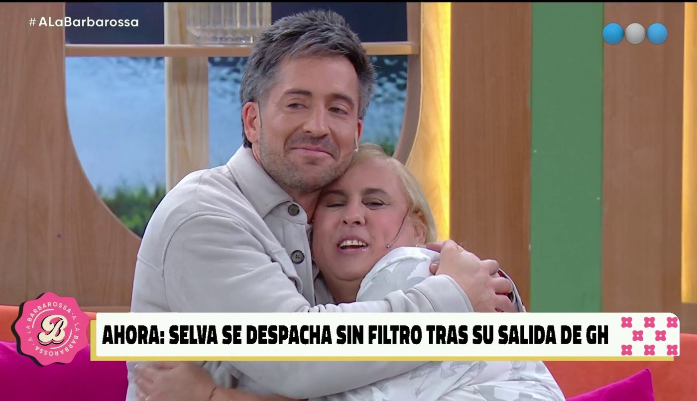 Enemigos íntimos dentro y fuera de la casa: el reencuentro de Devi y Selva | Mejores Momentos