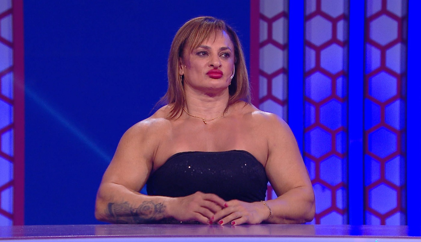 El especial homenaje de Pasapalabra a Alejandra "Locomotora" Oliveras | Exclusivos