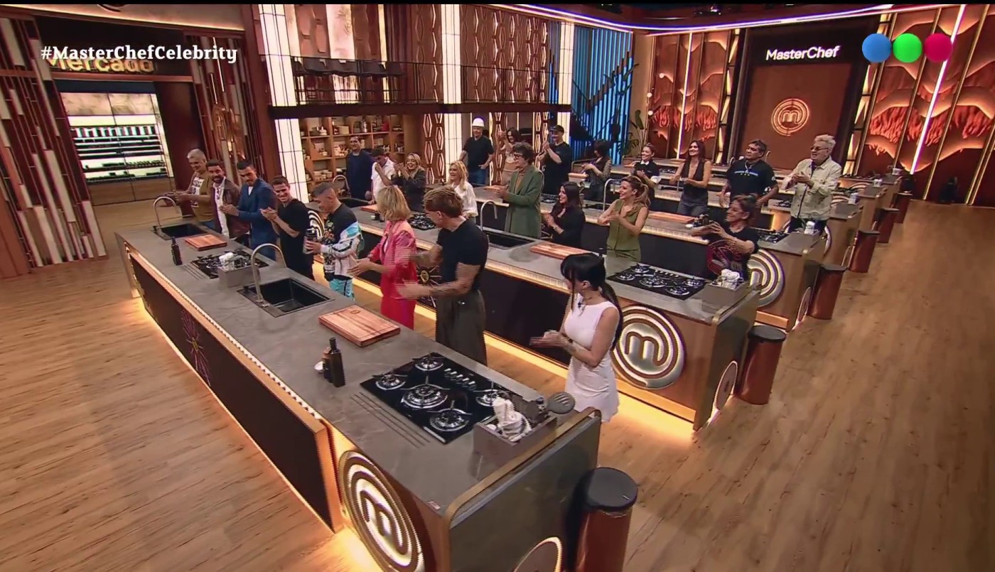 Los 24 participantes llegaron a las cocinas de Masterchef Celebrity Argentina | Mejores Momentos