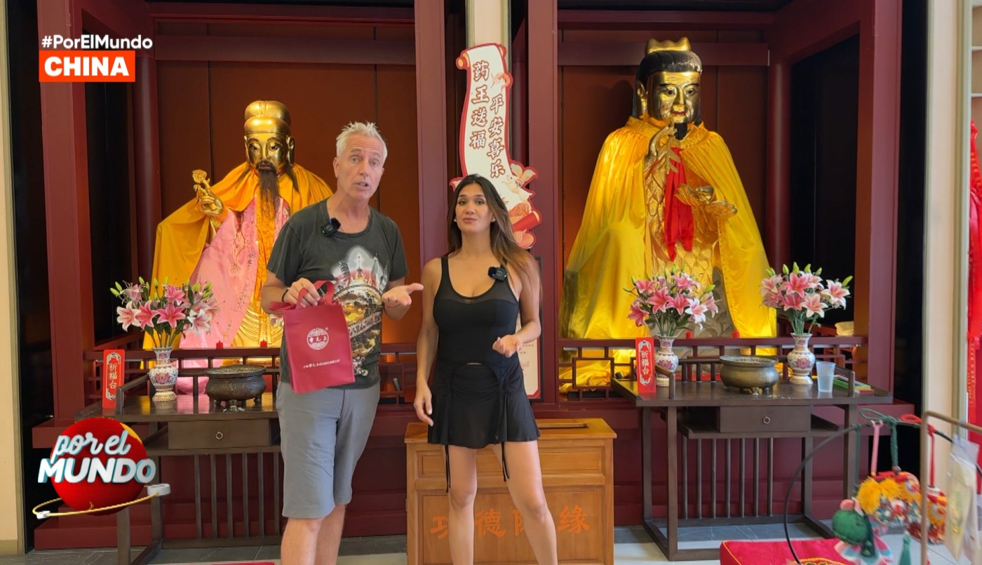 Momi Giardina y Marley probaron un hongo parásito en la farmacia más antigua de Shanghái | Mejores Momentos