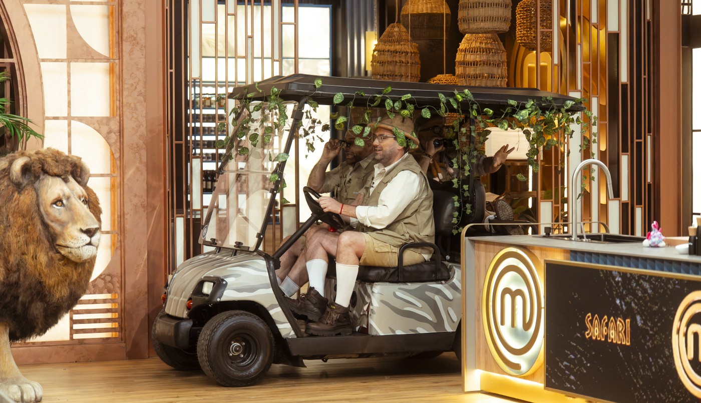 Los jurados hicieron una entrada épica a Masterchef Celebrity | Mejores Momentos