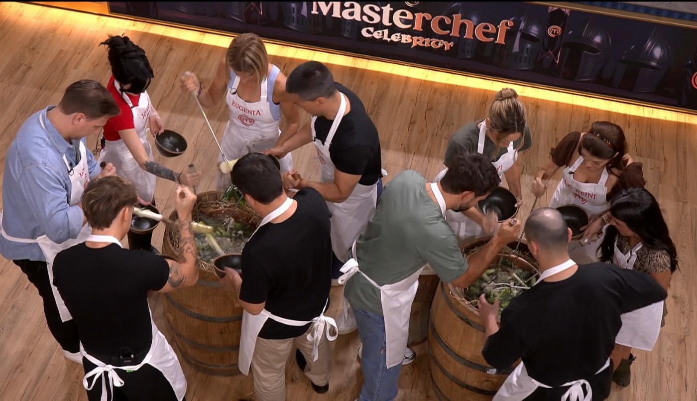 Un desafío con toneles definió el beneficio de la noche en Masterchef Celebrity | Mejores Momentos
