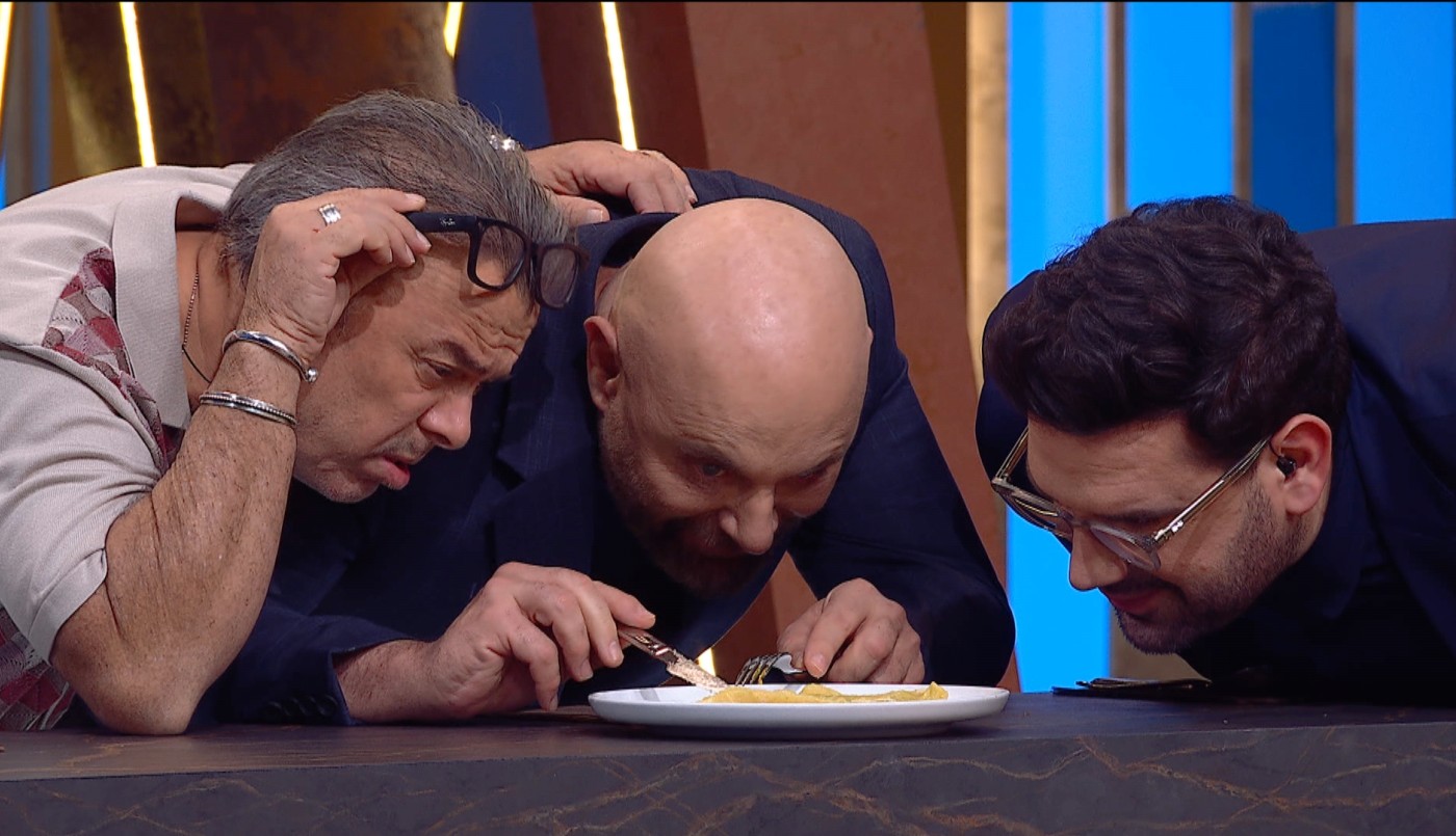 La divertida reacción del jurado ante el raviolón que cocinó Miguel Ángel Rodríguez | Mejores Momentos