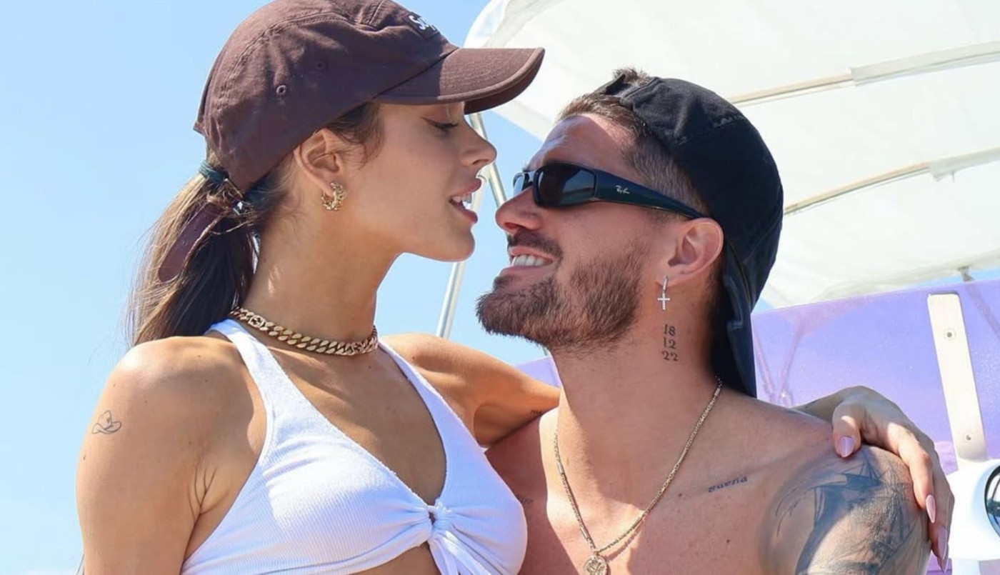 ¿Hay boda con Rodrigo de Paul? Tini Stoessel enfrentó los rumores tras aparecer con un llamativo anillo | Espectáculos