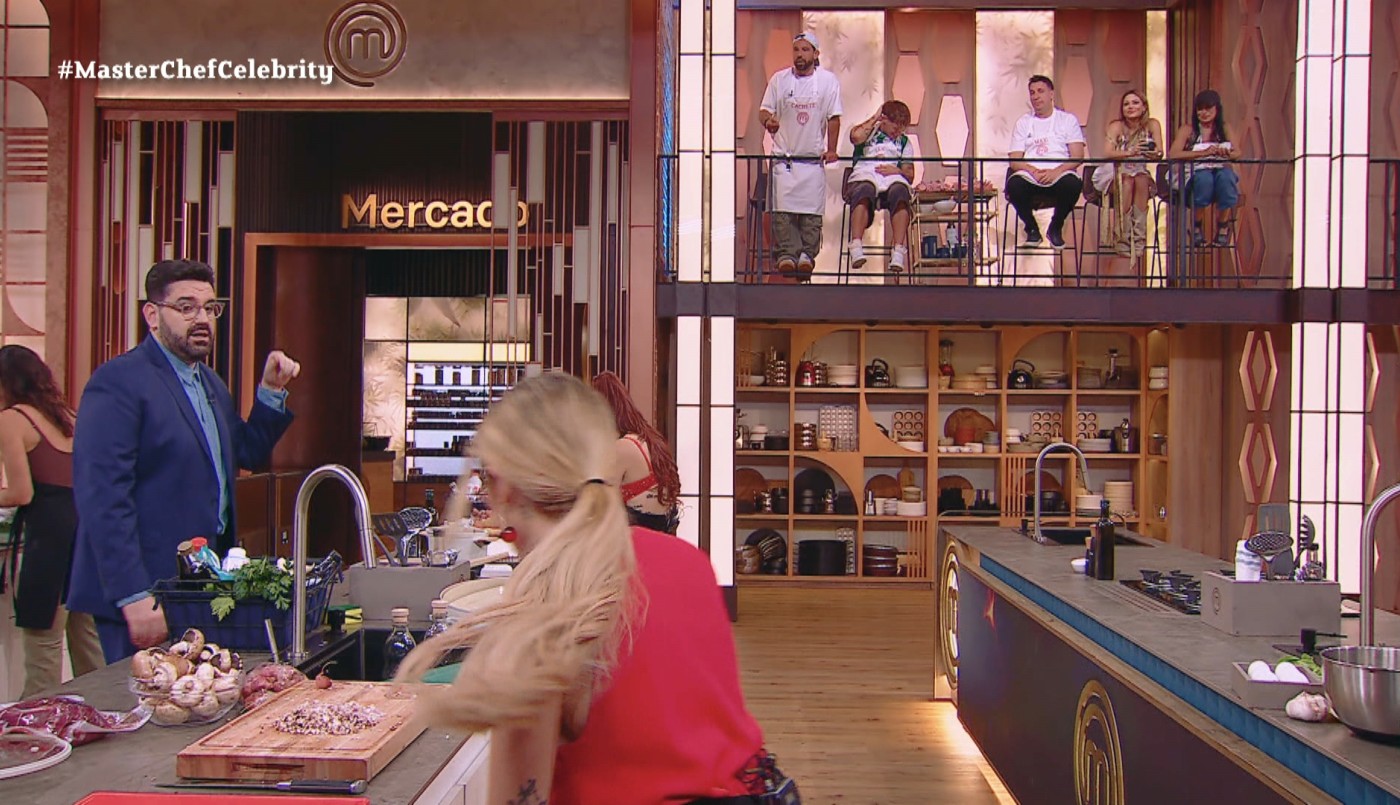 ¿Quedarse con el premio o donarlo? El debate que se abrió en la última gala de eliminación de Masterchef Celebrity | Mejores Momentos