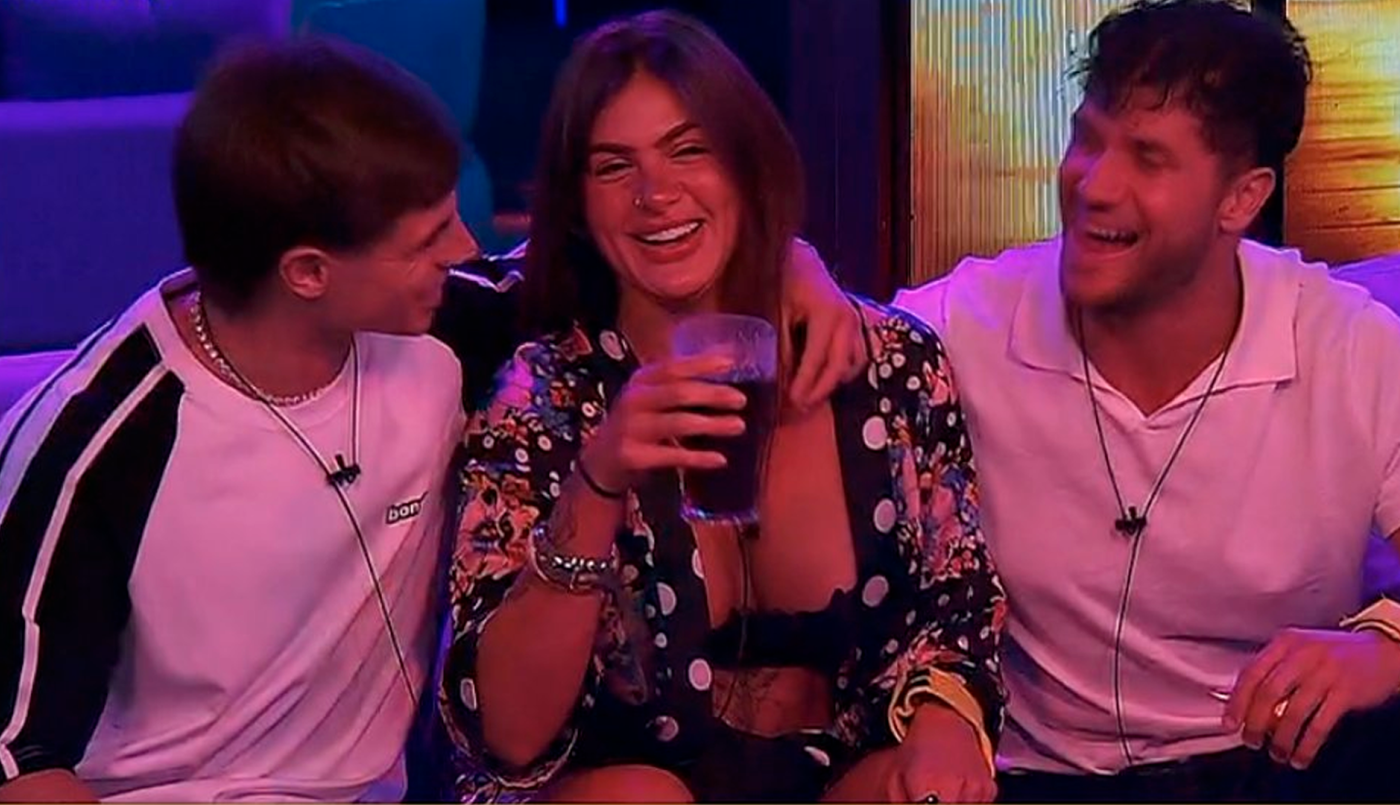 "A mano cambiada": así empezó la noche de Luana, Fabio y Zunino como trío | Mejores momentos