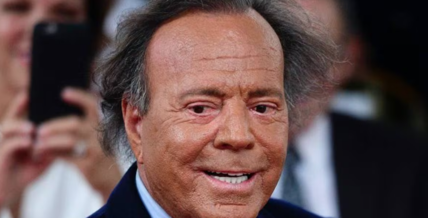 La fiscalía española archivó la denuncia contra Julio Iglesias por delitos sexuales y trata de personas | Espectáculos