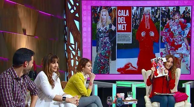 Los extravagantes looks de las estrellas de Hollywood | Popurrí de noticias