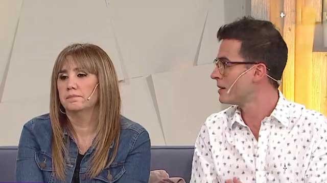 Policías escrachados por las cámaras robando | Actualidad