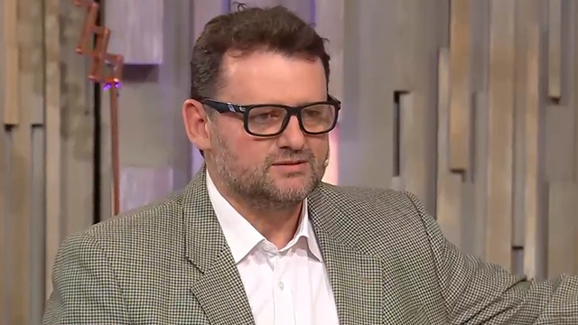 "La operación sirve pero el cambio es mental" | Entrevistas completas