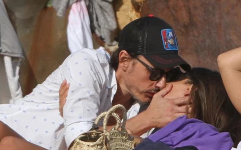 Pampita y su marido mimosos en el este | Espectáculos