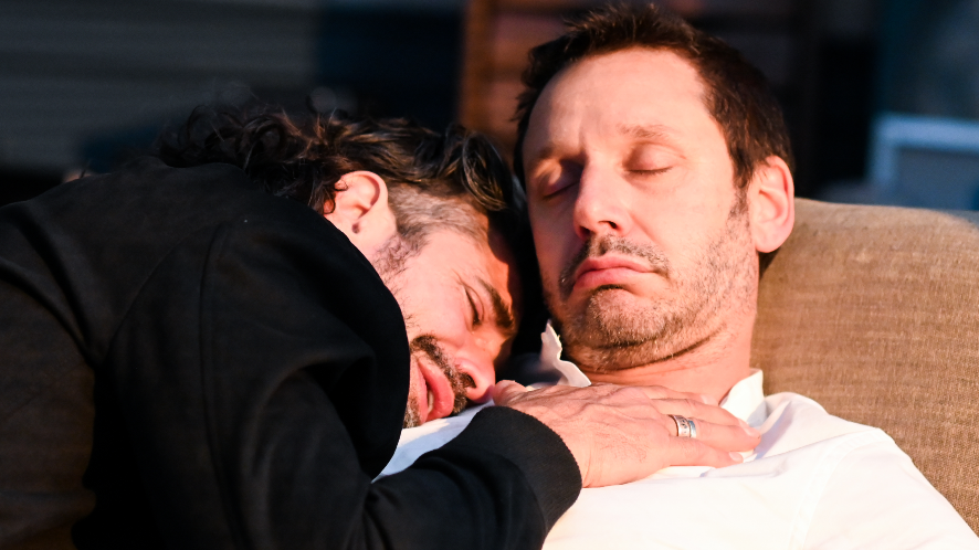 Murió Santiago: emotiva escena Benjamín Vicuña El Primero de Nosotros | Imperdibles