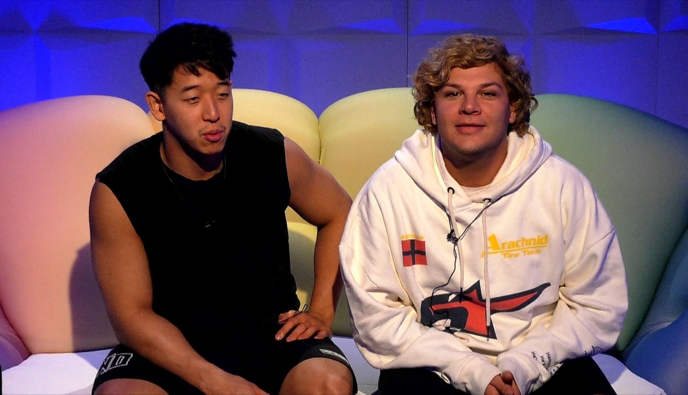 La misión de Martín y Emmanuel para hacerles creer a todos que “hubo algo más” entre ellos | Mejores momentos