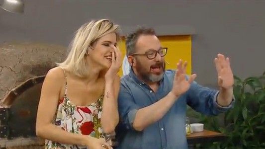 ¿Fue penal? Tremenda caída de la Chipi