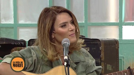 Kany García canta "Para siempre"