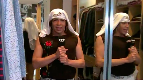 El desfile hot de Lizy en bóxer