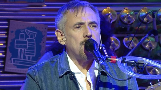 Ale Lerner le puso rock a la Peña