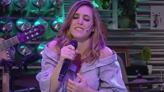¡Soledad canta en la Peña!