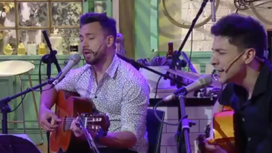 Dos Más Uno sigue haciendo las canciones más lindas del mundo