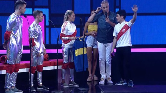 Rocío Oliva posó con la camiseta de Boca y no le gustó nada