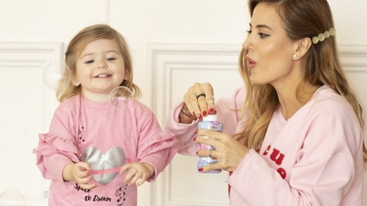 La hija de Jesica Cirio ya usa Tacos