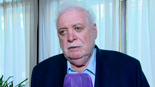 Ginés González García dio una entrevista exclusiva en Cortá por Lozano