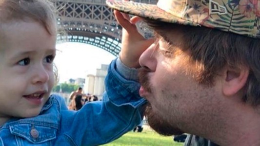 La forma que Migue Granados entretiene a su hija lejos de las pantallas