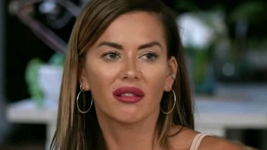 ¿Karina Jelinek fue discriminada por su propia familia?