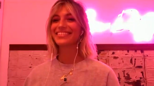 Stefi Roitman se animó al diván virtual