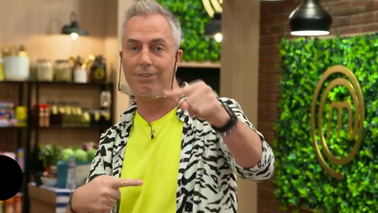 Marley visitó los estudios de Masterchef Celebrity y Santiago Del Moro reveló todos los secretos del programa