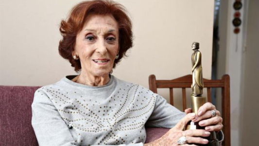 Hilda Bernard se curó de COVID a los 99 años