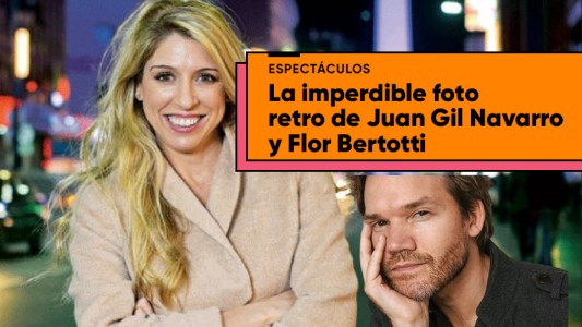La foto retro de Flor Bertotti y Juan Gil Navarro besandose en Israel