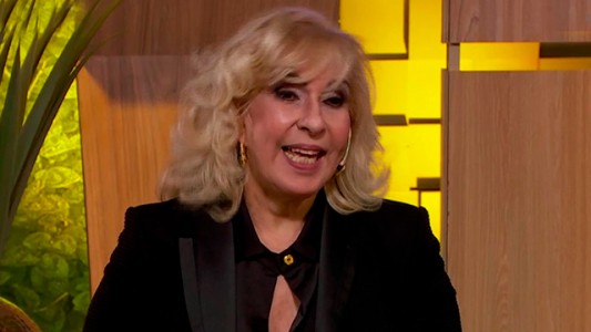 Georgina Barbarossa se animó al diván