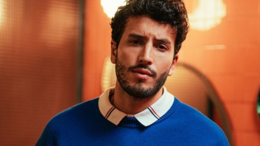 Sebastian Yatra: Estrena su nuevo Álbum: 'Dharma'
