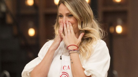 Mica Viciconte celebró su delantal dorado con un tierno video de su bebé Luca