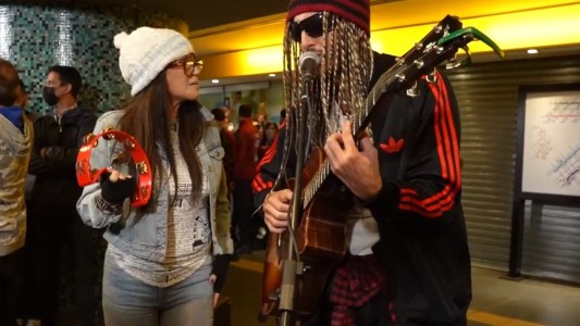Susana Giménez y Sebastián Yatra dieron un show en el subte porteño