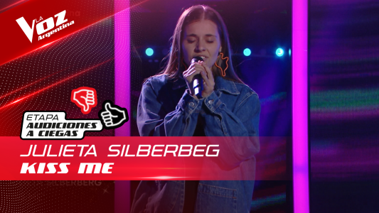 Julieta Silberberg - "Kiss Me" - Audiciones a Ciegas - La Voz Argentina 2022