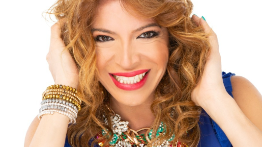 Lizy Tagliani "Quién es la Máscara?"