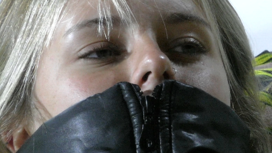 Coti parece abandonada Dios pedí señal gritaron andate traidora