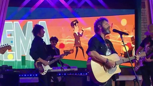 Los Caballeros de la Quema por primera vez en La Peña